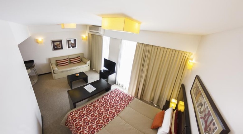 Hotel Espacia Suites