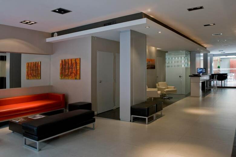 Hotel Ayres De Recoleta Plaza