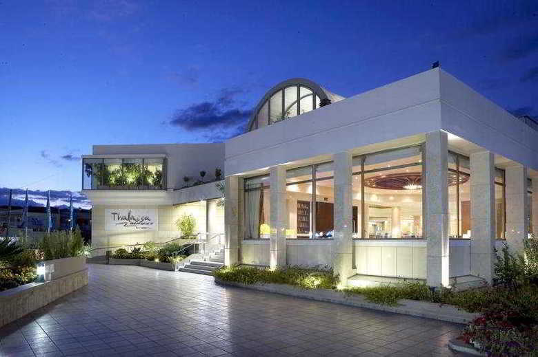 Hotel Thalassa Beach Resort