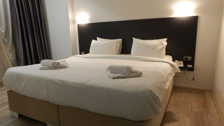 Atlas City Center Hotel