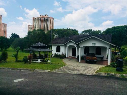 Hh Bungalow Homestay Lot 322