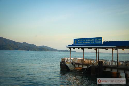 Mny Hotel & Resort