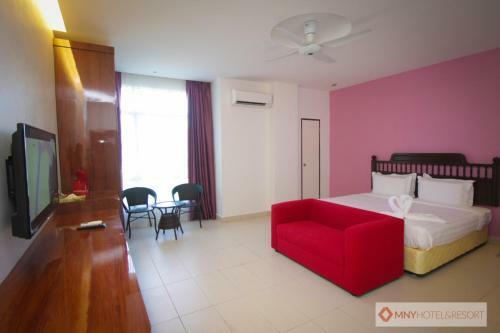 Mny Hotel & Resort