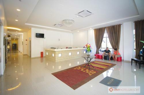 Mny Hotel & Resort