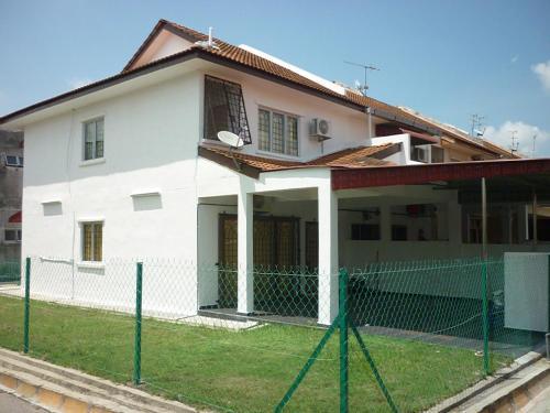 Super Cozy Homestay