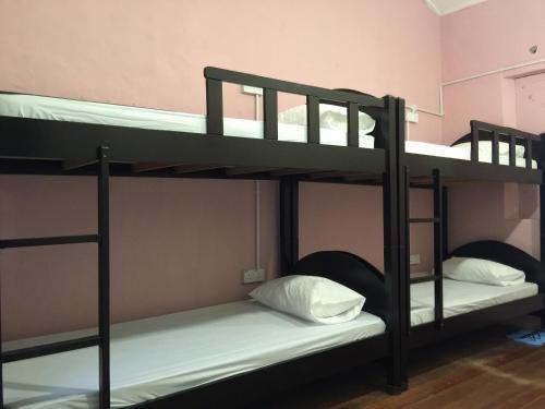 Hostal Cookoobird Home