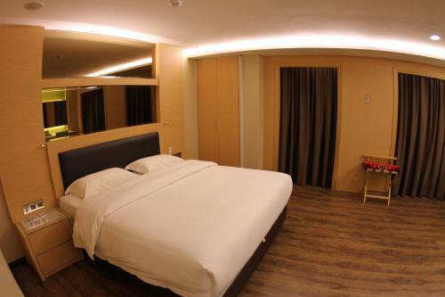 Jc Mark Hotel