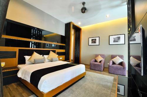 Iris Luxury Service Villa