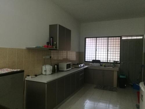 Homestay Husna Ipoh Station 18