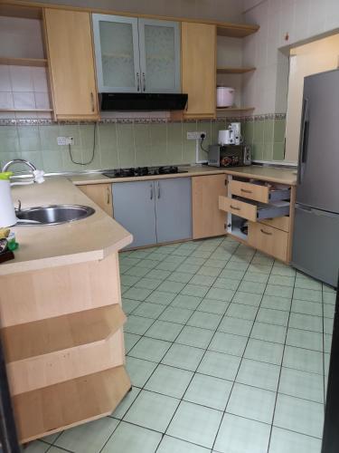 Apartamentos Marimari Marina Service Condo