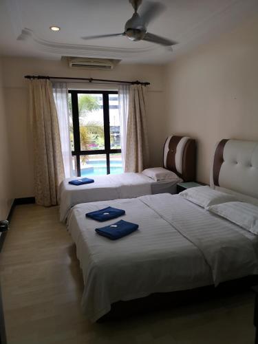Apartamentos Marimari Marina Service Condo