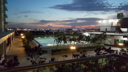 D'calton Seaview Apartment