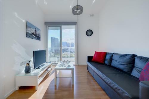Apartment With Stunning Seaviews