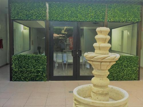Capital Hotel