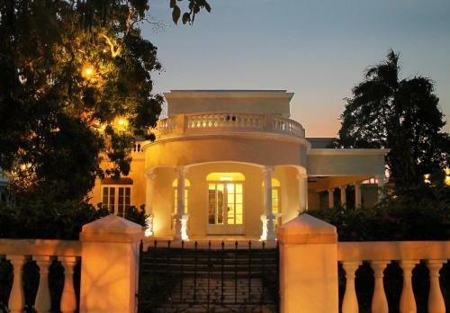 Delfina Boutique Hotel
