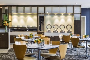 Hotel Holiday Inn Melbourne Airport