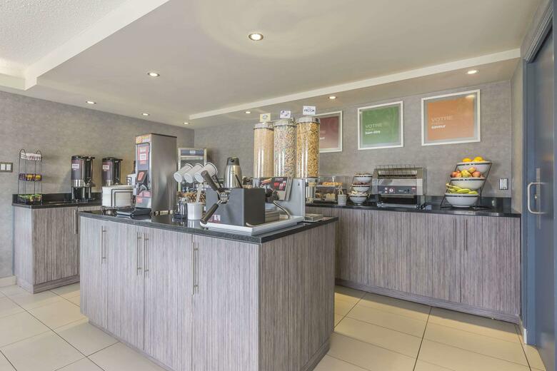 Hotel Comfort Inn