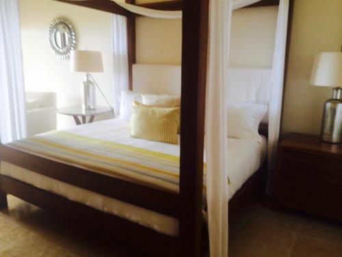 Apartamento Los Veneros Beachfront Luxury Residences