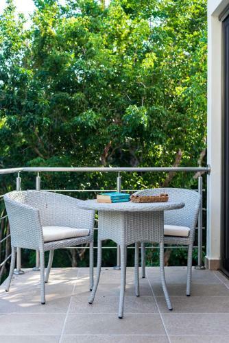 Casa Ave, Luxury & Resort Living