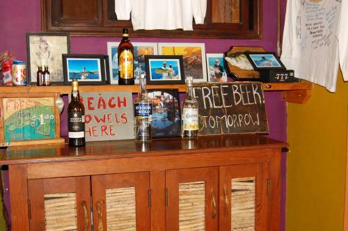 Hostal Leo's Baja Oasis