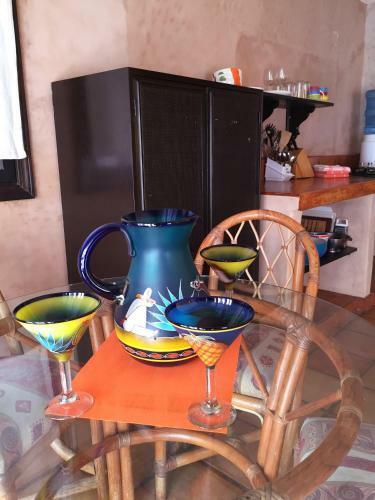 Hostal Leo's Baja Oasis
