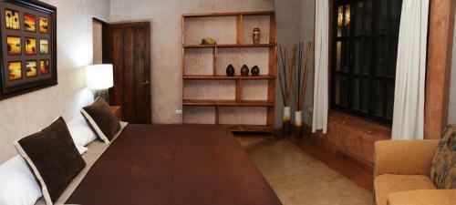 Hostal Leo's Baja Oasis