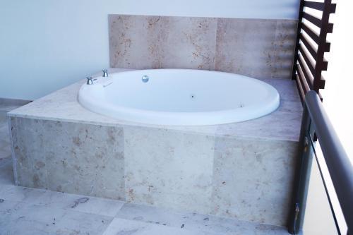 Bahia Principe Vacation Rentals - Three-bedroom House