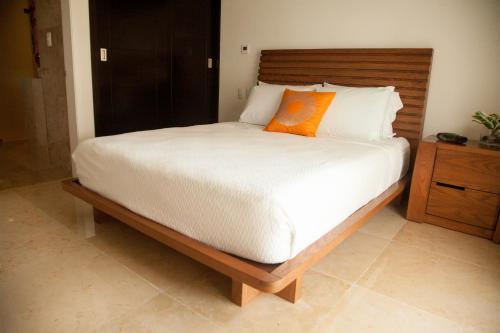 Bahia Principe Vacation Rentals - Three-bedroom House
