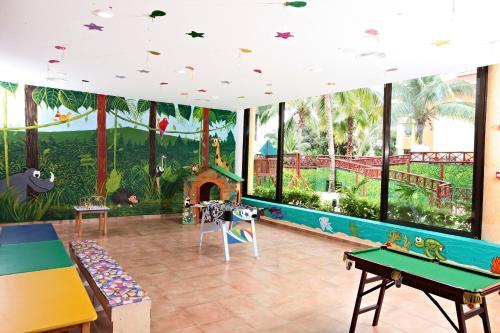 Bahia Principe Vacation Rentals - Three-bedroom House
