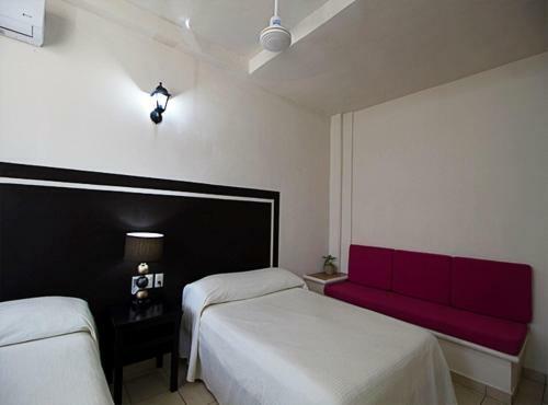 Hostal Posada Santa Clara
