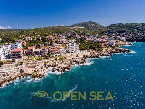 Open Sea Luxury Apartments