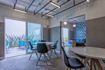 Apartamento The Host Business Suites