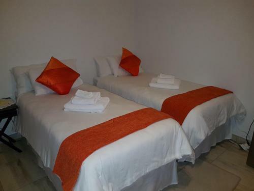 Hostal Yoye Guesthouse