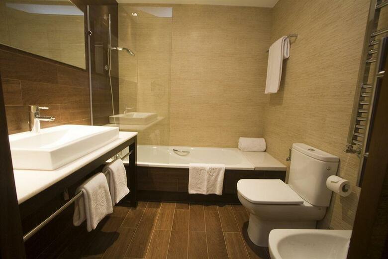 Hotel Compostela