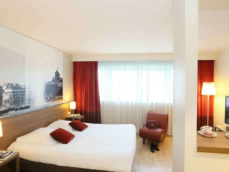 Hotel Holiday Inn Thoiry (geneva Airport)