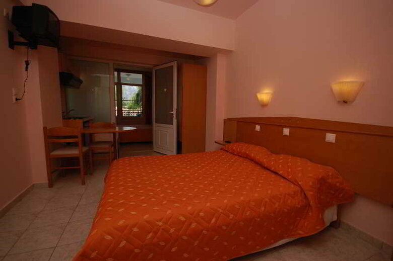 Hotel Ilios
