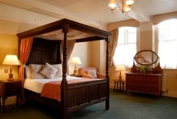 Hotel Old Hall(.)