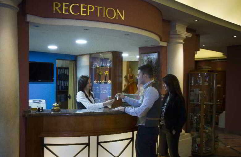 115 The Strand Aparthotel