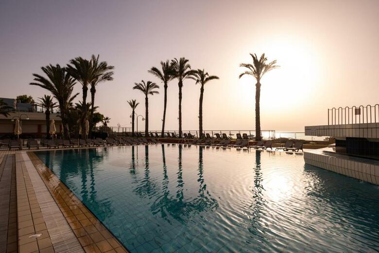 Hotel Qawra Palace