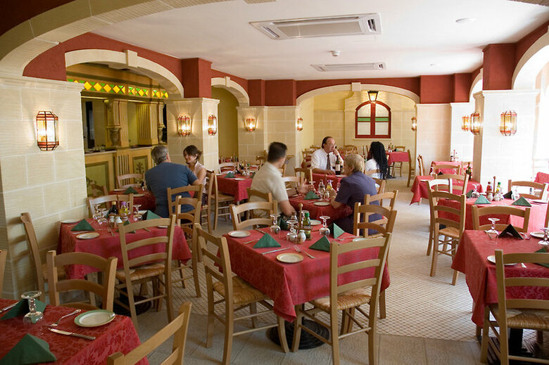 Hotel Santana