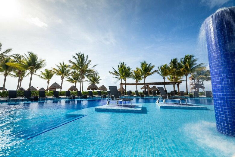 Hotel Bluebay Grand Esmeralda - All Inclusive