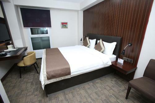 Ub Inn Hotel & Gallery