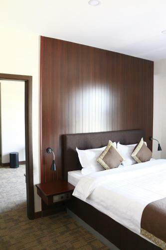 Ub Inn Hotel & Gallery