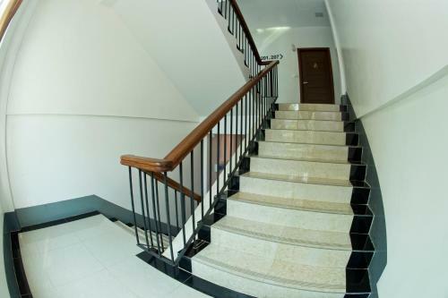 Bed & Breakfast Ngapali Banyan Boutique Hostel