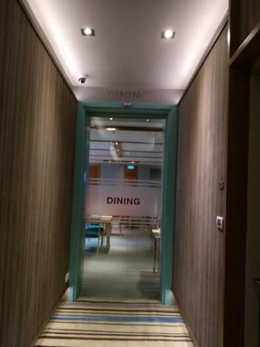 The Link Yangon Boutique Hotel