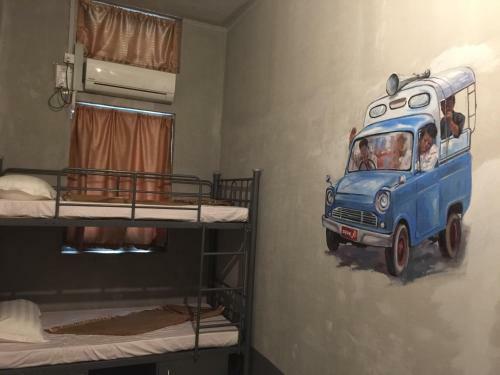 Shwe Yo Vintage Hostel