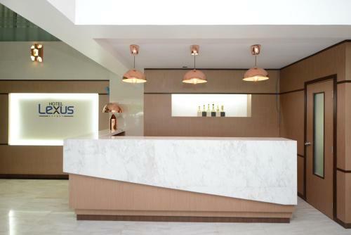 Hotel Lexus