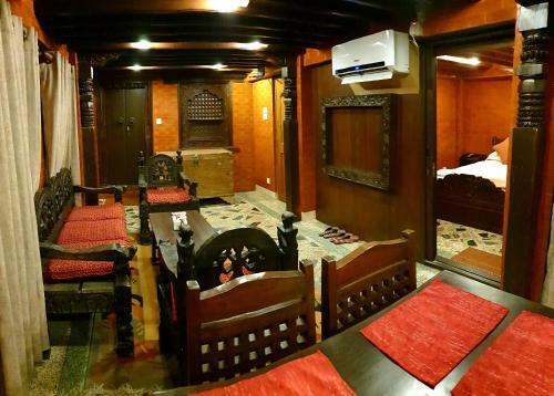 Hostal Temple House