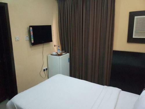 Hotel Erith Apartments And Suites Ltd