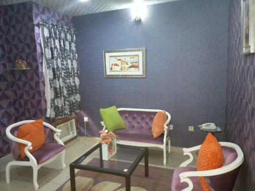 Hotel Erith Apartments And Suites Ltd